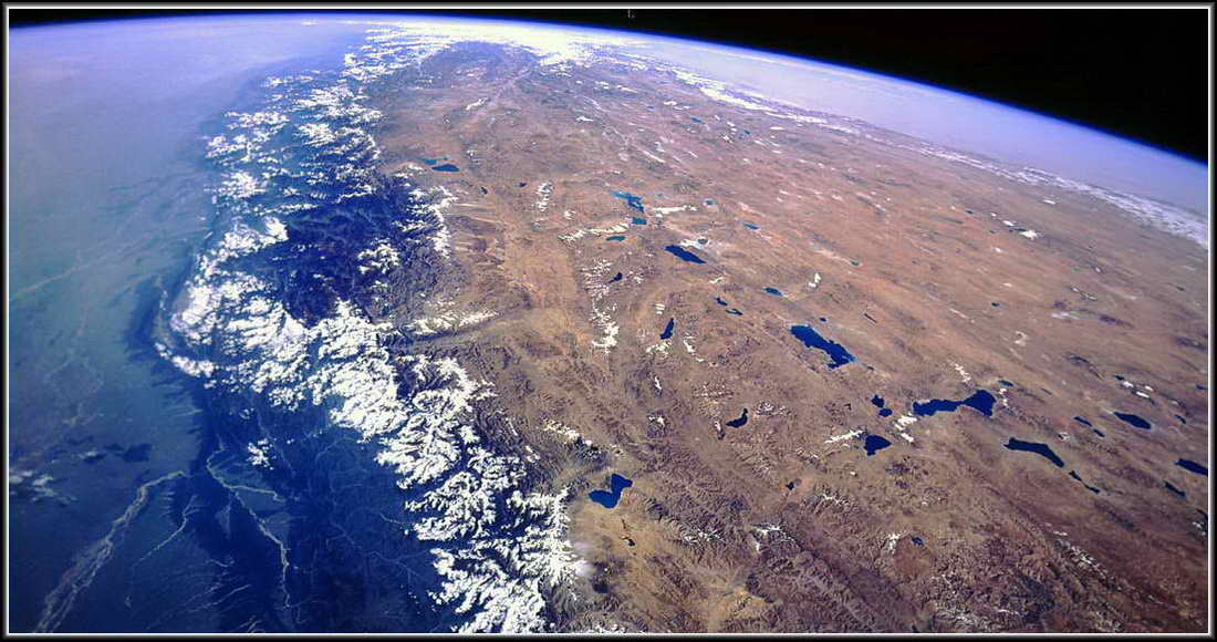 Вид Гималаев из космоса